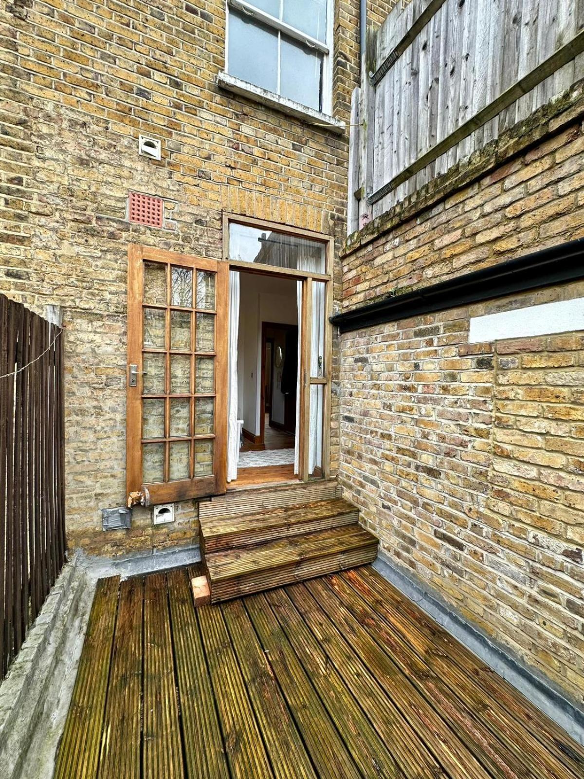 Lovely 1 Bed Apartment 2 Min To Station London Exterior photo